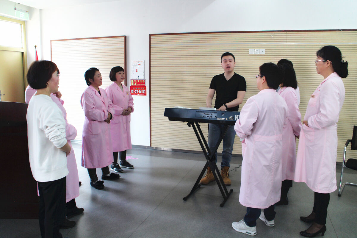 杭州市计生指导站举办声乐知识讲座