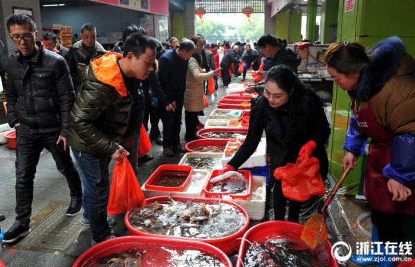 春节期间杭州受理消费投诉举报640件 服装鞋帽类投诉量居首